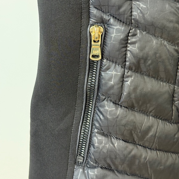 Michael Kors Down Puffer Vest in Black - XS - Picture 4 of 9